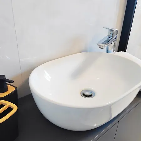 Villa Sea Level With Beautiful View, Medveja Lovran