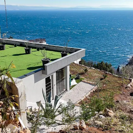 Sea Level With Beautiful View, Medveja Villa Lovran