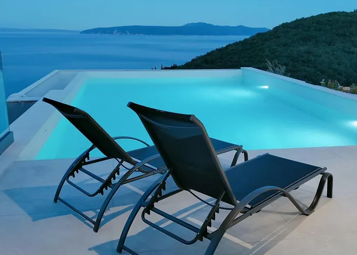 Sea Level With Beautiful View, Medveja * Lovran