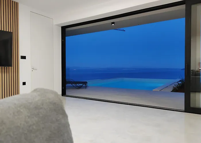 Sea Level With Beautiful View, Medveja * Lovran